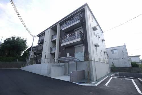 グラード 外観