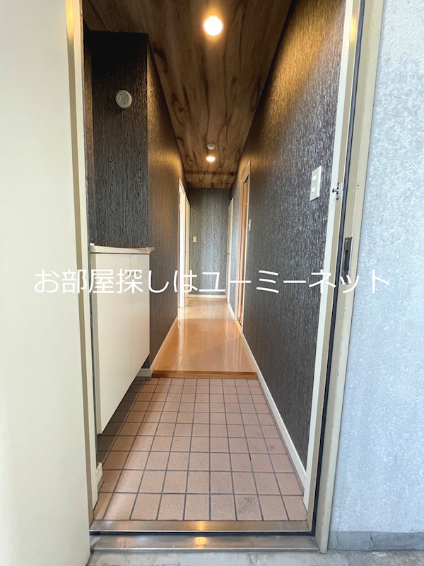 ISORA 玄関