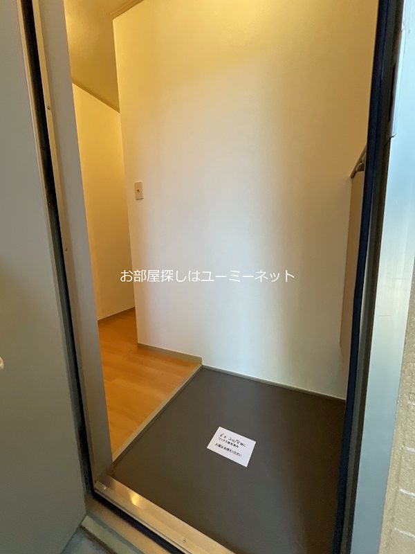 ロイヤルガーデン野口　C棟 玄関