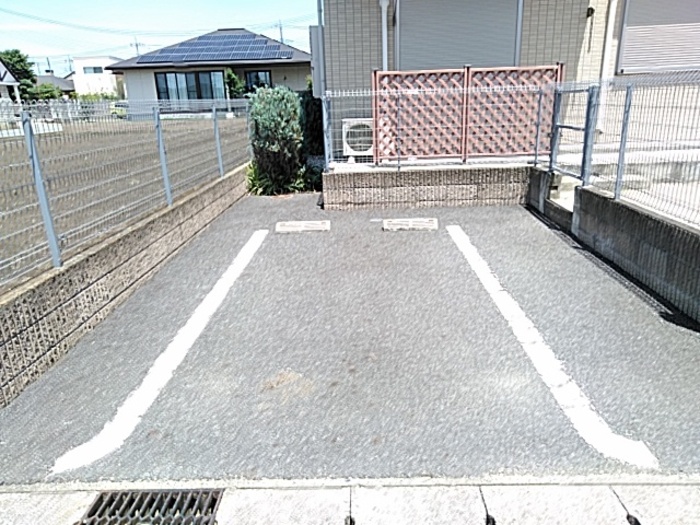 エルミタージュ　Ｂ 駐車場