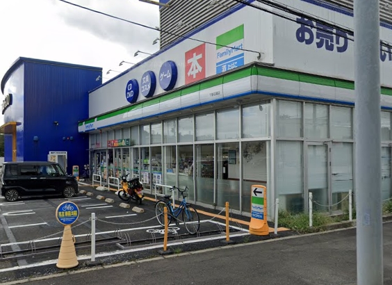 サンライズガーデン　Ａ コンビニ