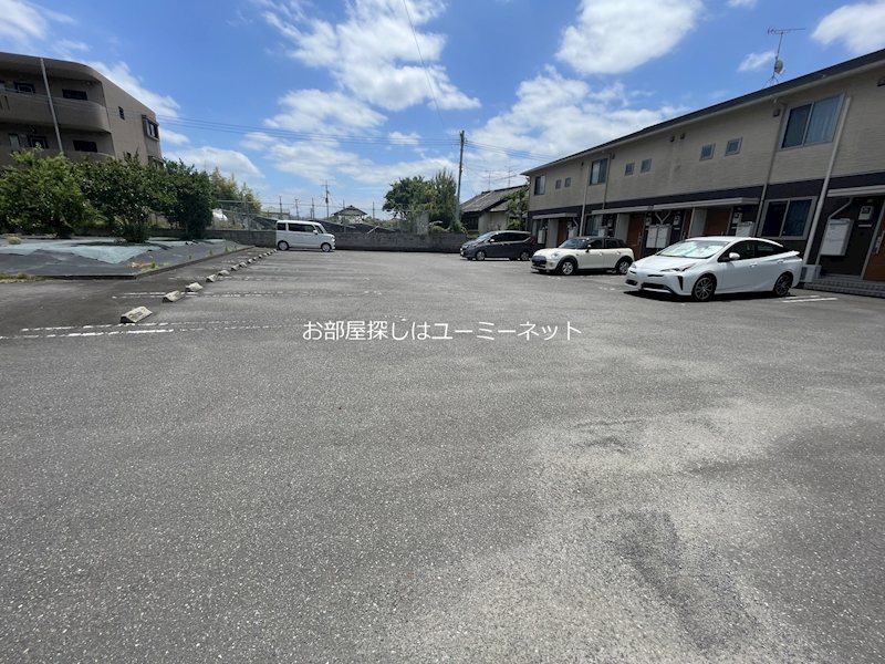 ラ・クラルテ　 駐車場