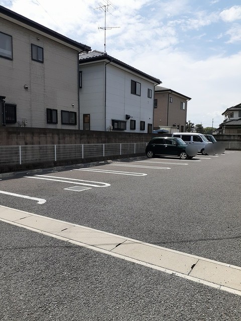アルタイルⅡ 駐車場