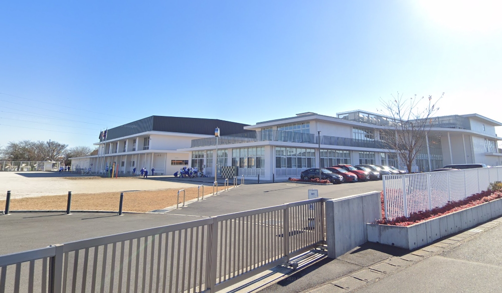 553ガーデン　C棟 小学校