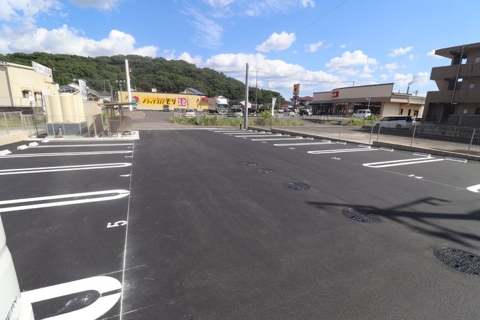 Avenir宮内町Ⅱ 駐車場