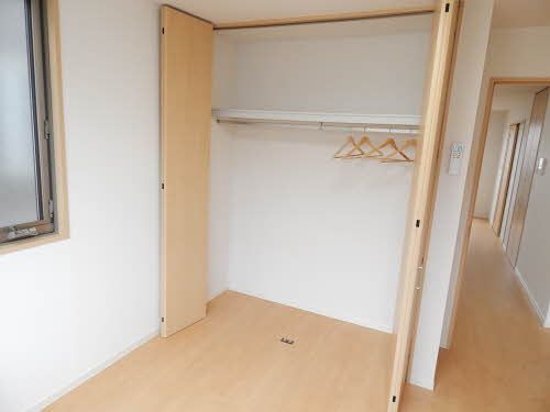 シャーメゾンさくら　A棟  収納