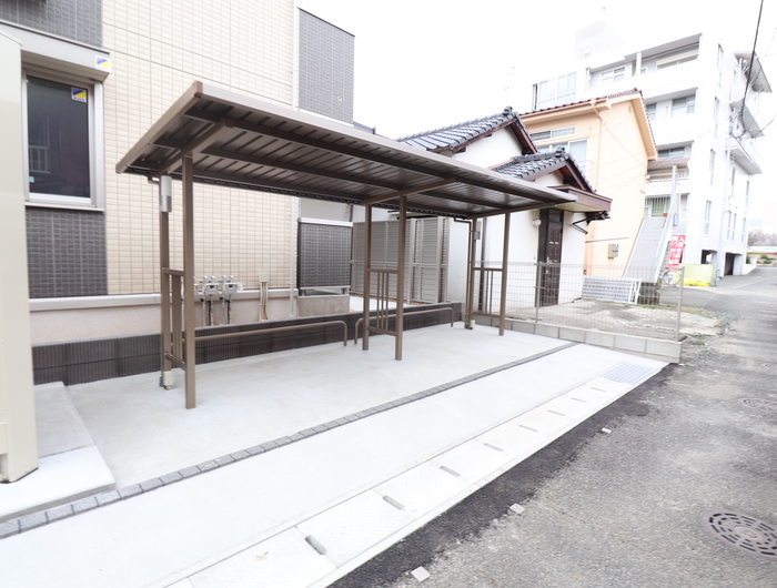 ハウスとりみゆ 駐車場