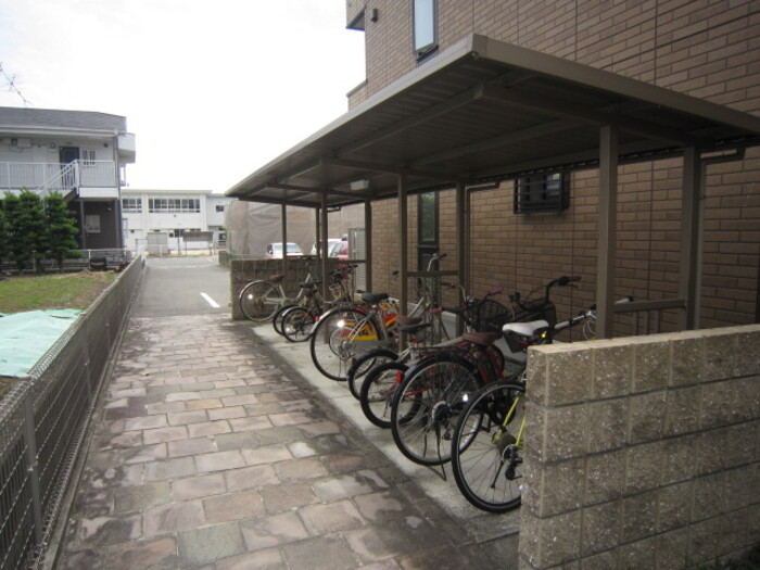Ｎｅｕｔｒａｌ８８ 駐車場