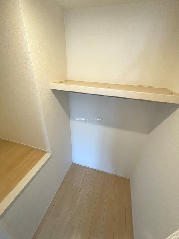 イハ・シャンティ 収納