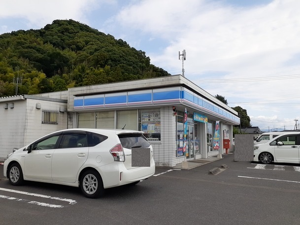 イハ・シャンティ その他