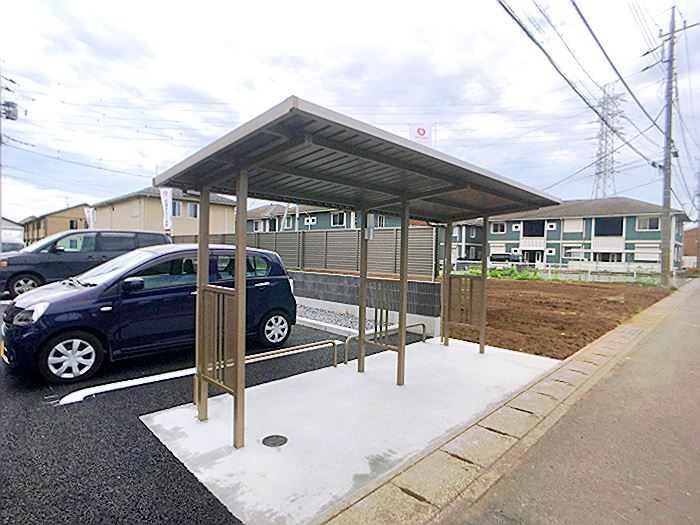 ウエリントン 駐車場