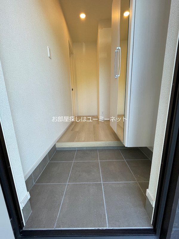オリーブハウスＢ 玄関