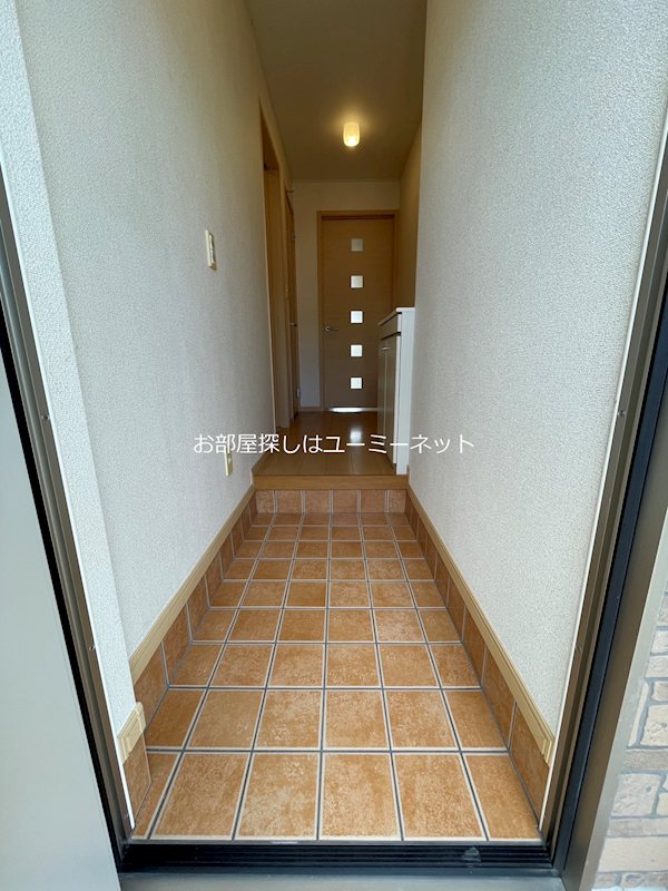 アビタシオンＡ 玄関