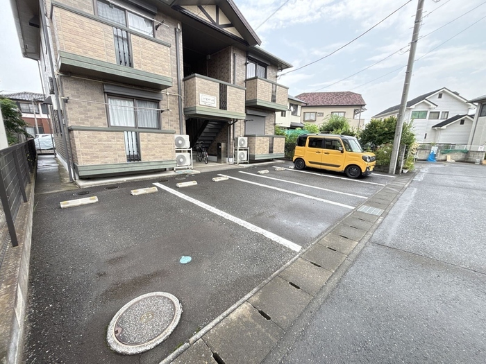 ハッピーウィル 駐車場