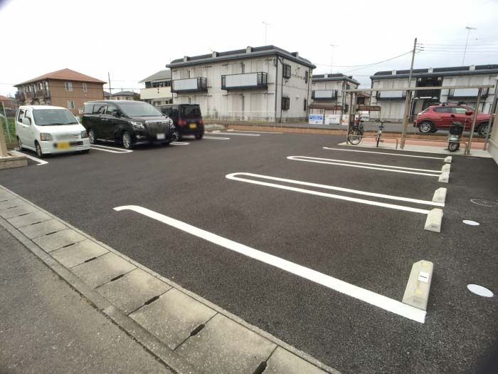 ヴィーヴル 駐車場