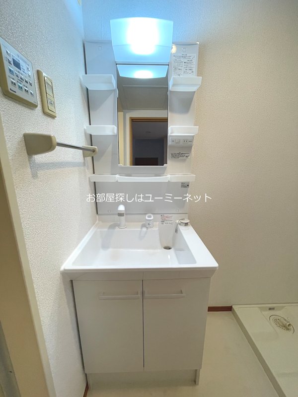 グランディーハイツ永利 洗面所
