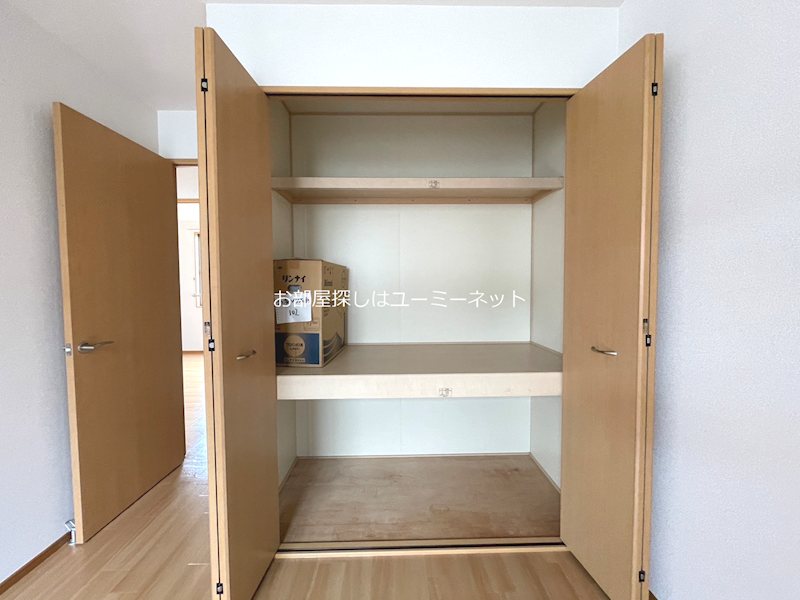 グランディーハイツ永利 収納