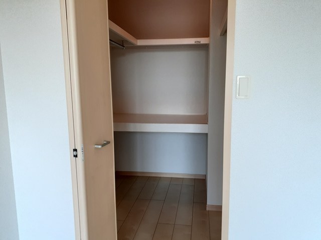 クレメント　Ａ 収納