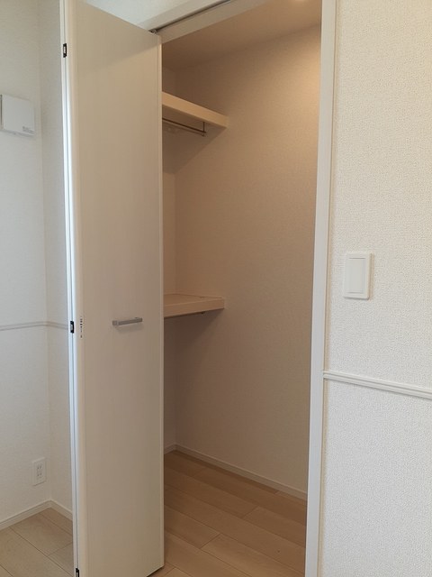 プランドール　Ｅ 収納