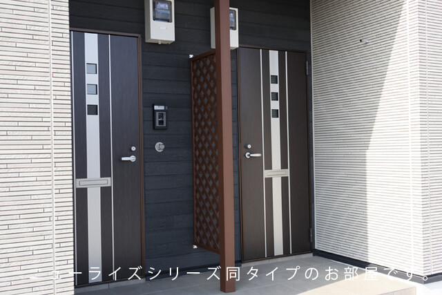 プログレス　Ａ 玄関