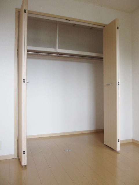 ソレイユＳ・Ⅱ 収納
