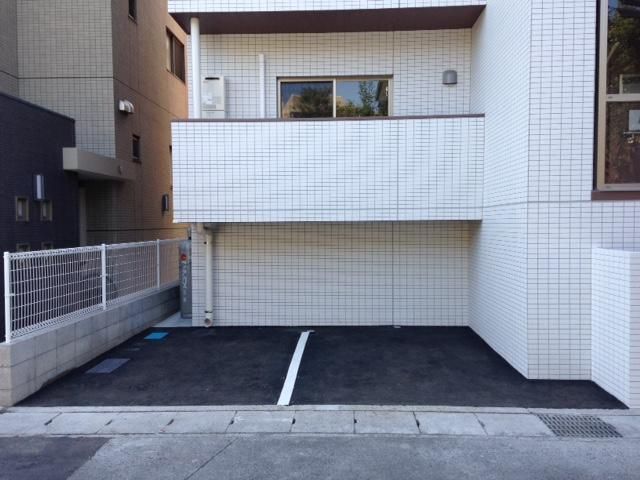 イリスパイラブライト（下荒田エリア） 駐車場