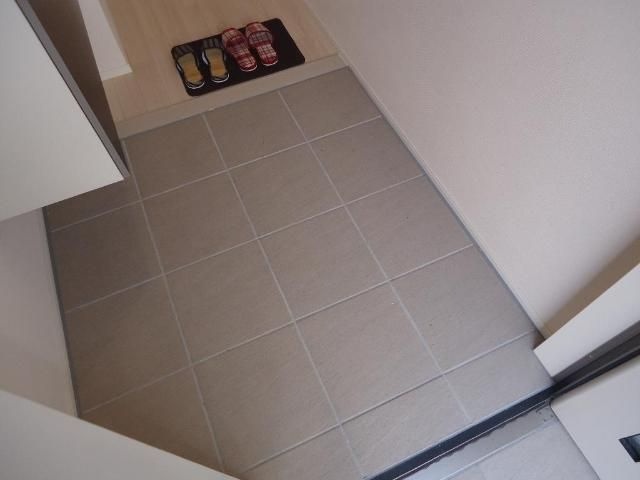 アンフルーヴ住吉Ａ棟 玄関