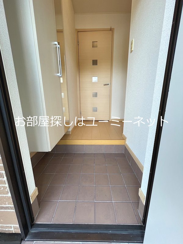 フェイバー・レジデンス 玄関