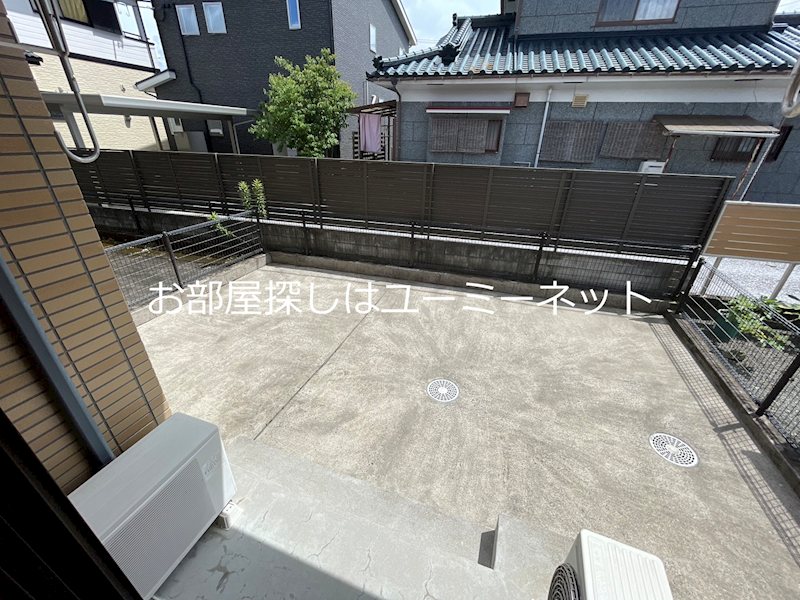 フェイバー・レジデンス ベランダ