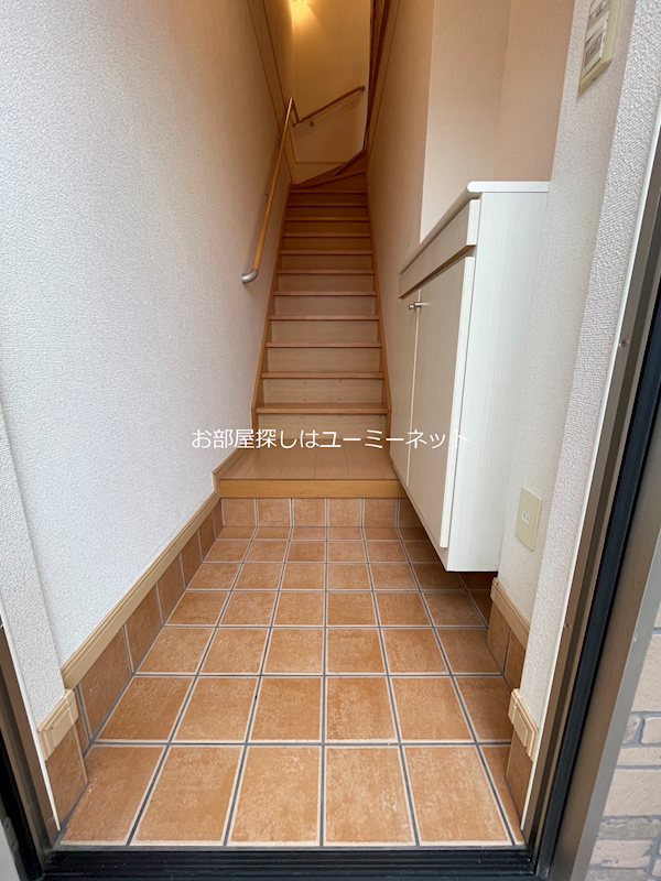 アビタシオンＢ 玄関