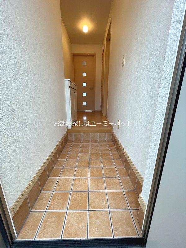 アビタシオンＢ 玄関