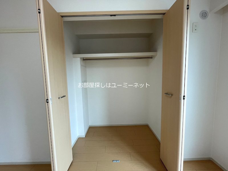 リバーサイド・グラースＫ 収納