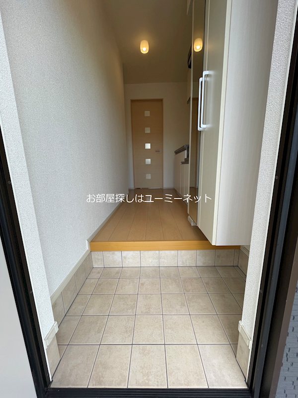 リバーサイド・グラースＴ 玄関