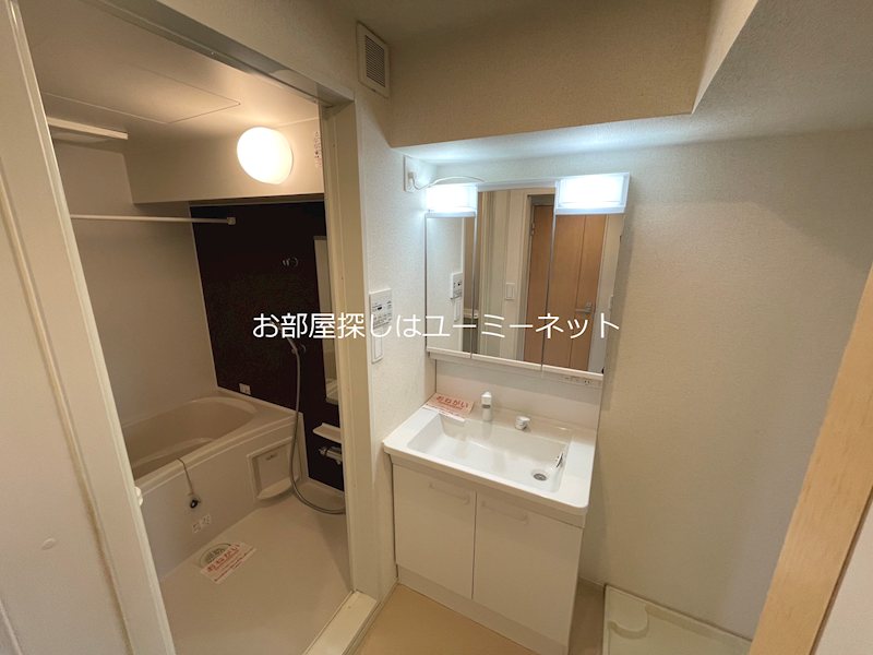 ファミーユⅠ 洗面所