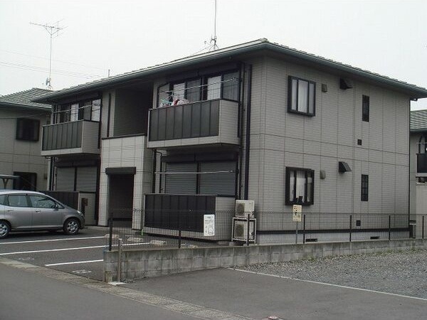 K・Village　C棟 駐車場