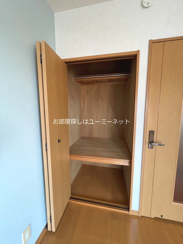 エルハイム 収納