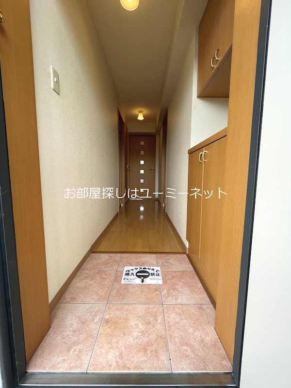 鹿児島県霧島市国分野口西 玄関