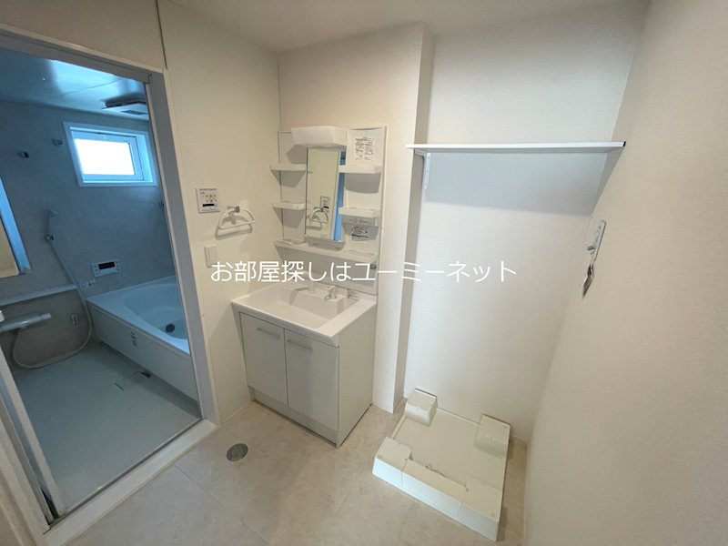 鹿児島県霧島市国分野口西 洗面所