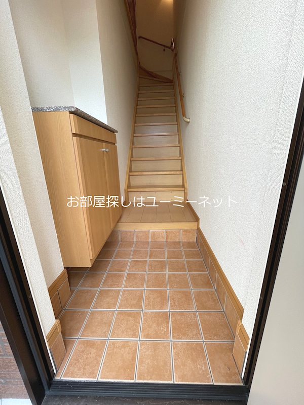 アクティブロード・Ｙ 玄関