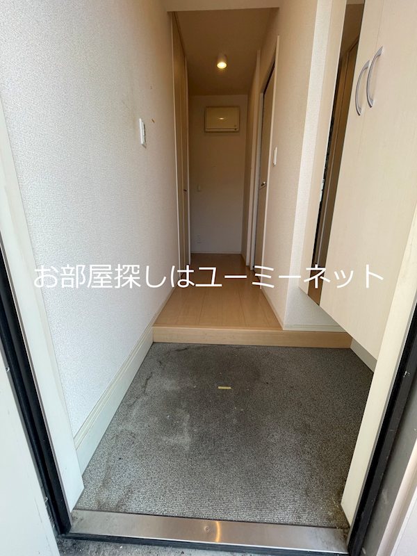 フォレストパークサイド永利 玄関