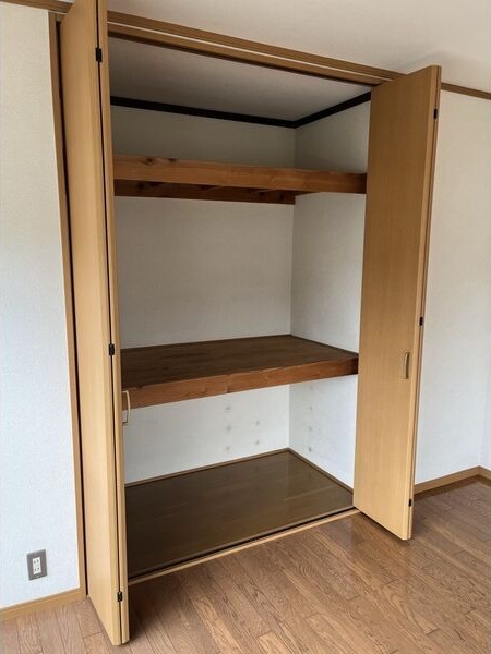 ラフィネヤジマ 収納