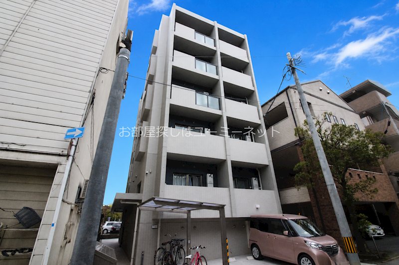 シャトーアルモニ鹿大前 外観