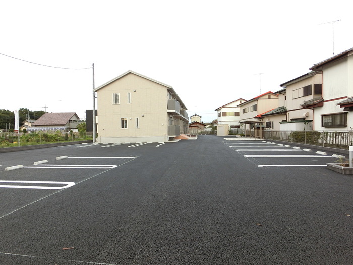 ラ・ペーシュ 駐車場