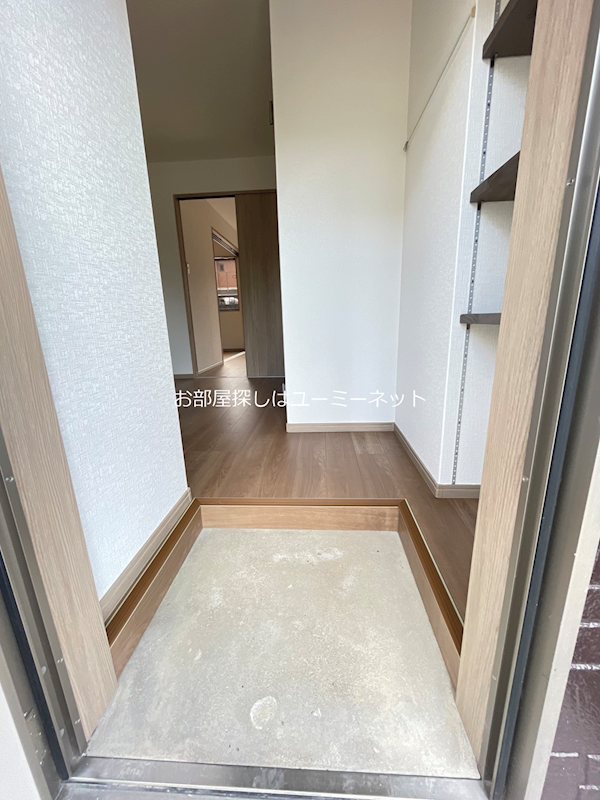 鹿児島県霧島市国分向花町 玄関