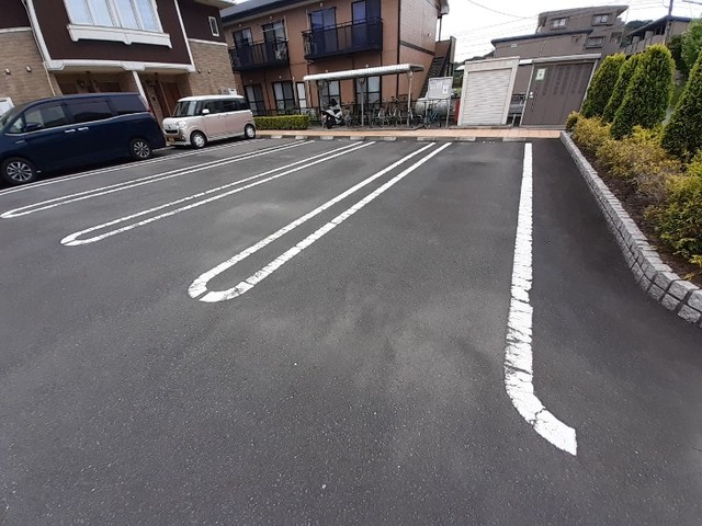 エスペール２１・伊集院 駐車場