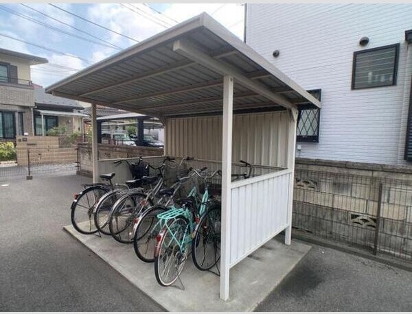 グランサリックス　C 駐車場