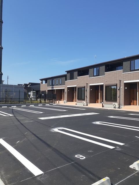 マ・メゾン 駐車場