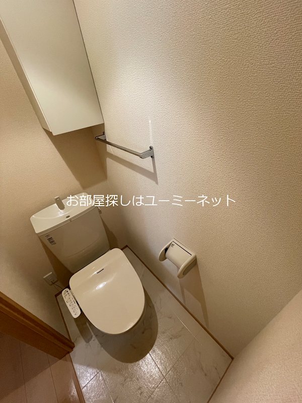 Grandeur翔　B棟 トイレ