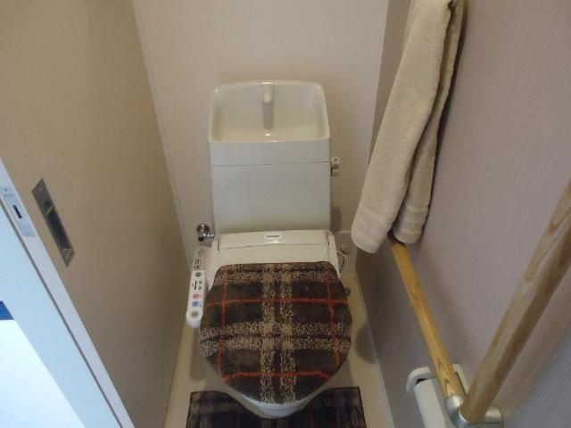 アンフルーヴ住吉Ａ棟 トイレ