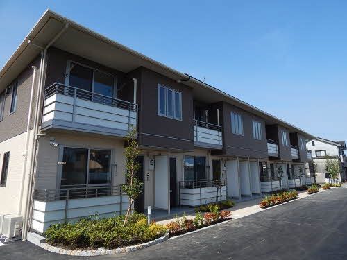 プレミアス中名 外観